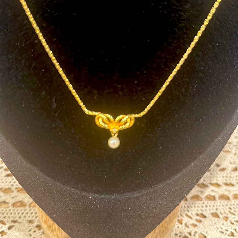 Vintage Dior Gold Bow Pearl Rhinestone Necklace Germany - Picture 2 of 2